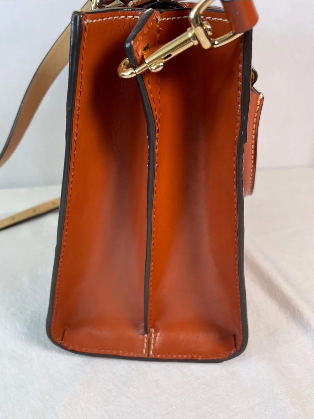 Dooney & Bourke Selleria Jayne Satchel Tan Leather Crossbody BSELL1623